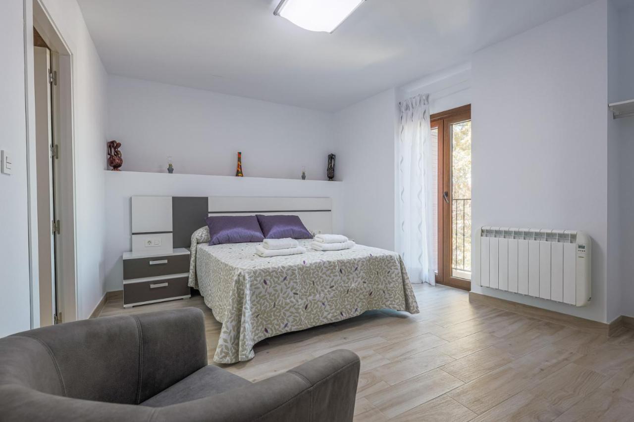 Fantastica Casa De 3 Bedroom Y 3 Banos - Casa De Relax- Montefrío Buitenkant foto
