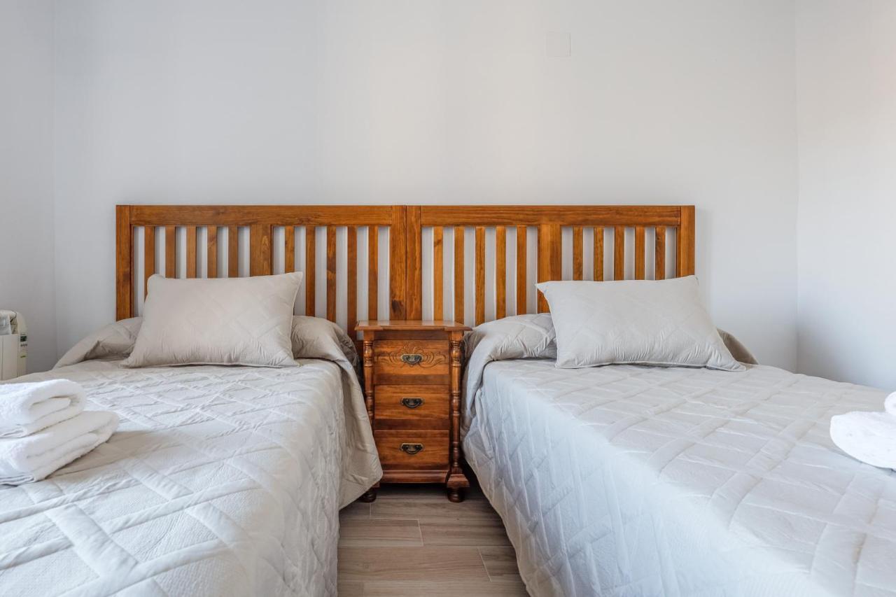 Fantastica Casa De 3 Bedroom Y 3 Banos - Casa De Relax- Montefrío Buitenkant foto