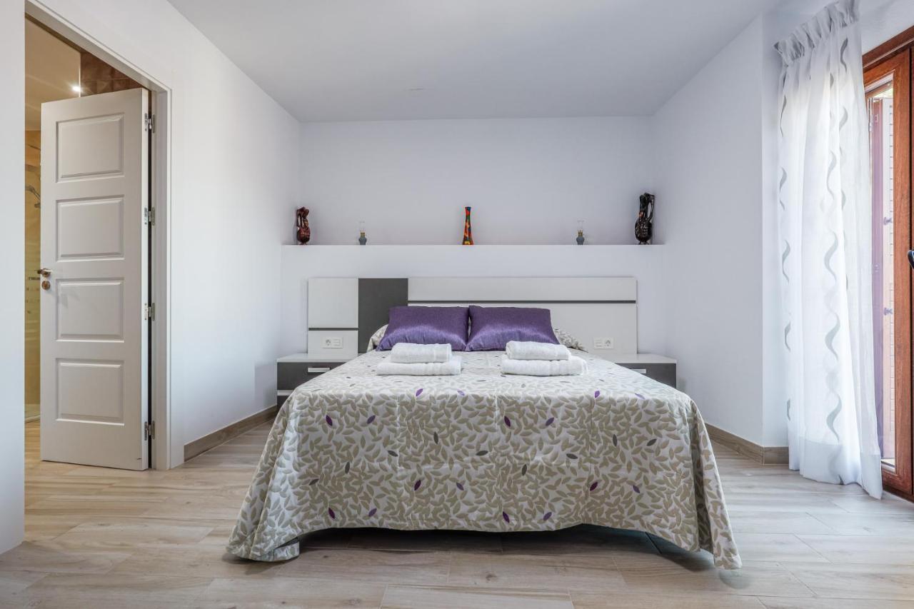 Fantastica Casa De 3 Bedroom Y 3 Banos - Casa De Relax- Montefrío Buitenkant foto