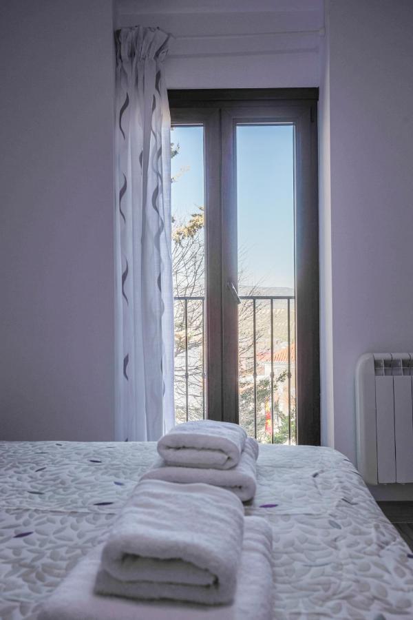 Fantastica Casa De 3 Bedroom Y 3 Banos - Casa De Relax- Montefrío Buitenkant foto