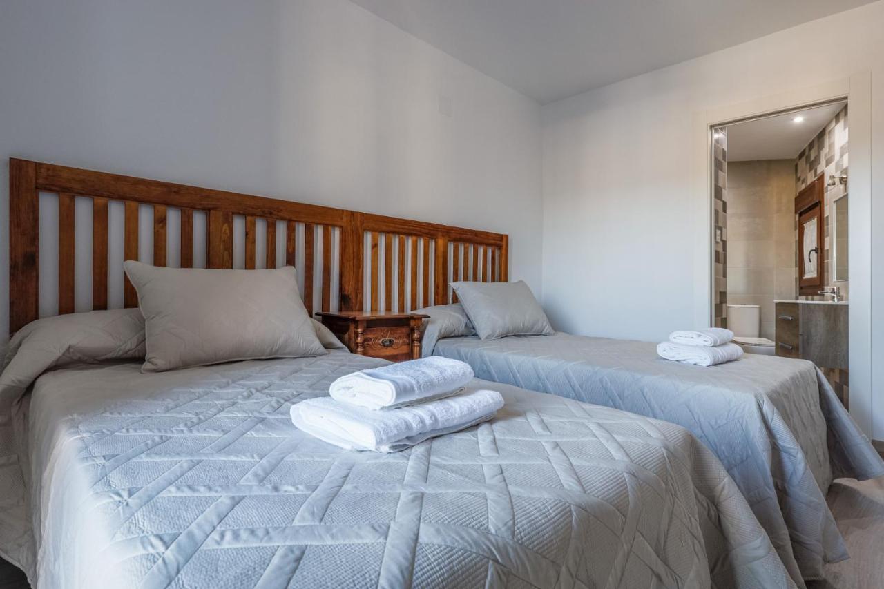 Fantastica Casa De 3 Bedroom Y 3 Banos - Casa De Relax- Montefrío Buitenkant foto
