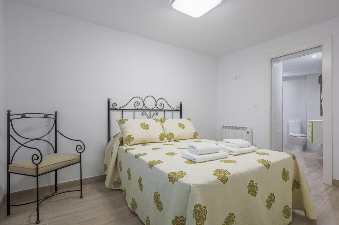 Fantastica Casa De 3 Bedroom Y 3 Banos - Casa De Relax- Montefrío Buitenkant foto