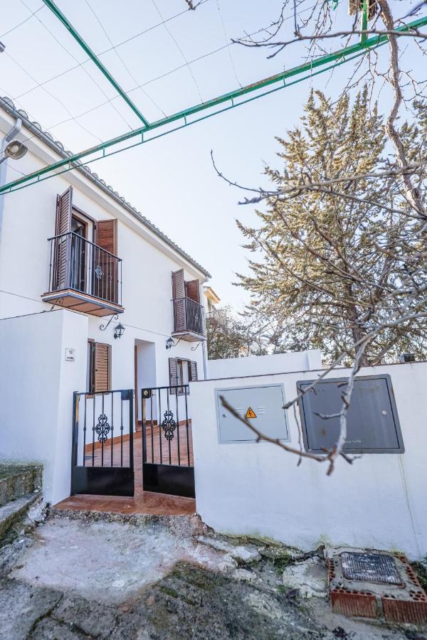 Fantastica Casa De 3 Bedroom Y 3 Banos - Casa De Relax- Montefrío Buitenkant foto
